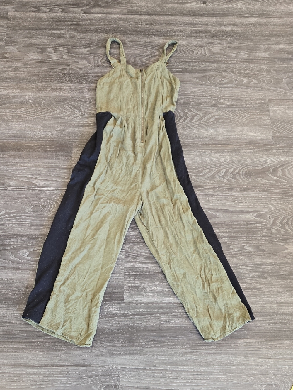 Olive Green Jumper Capris Overalls Romper With Black Side Panels Size XS